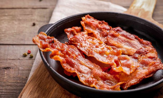 I Asked 4 Chefs the Best Way To Cook Bacon, and They All Said the Same Thing