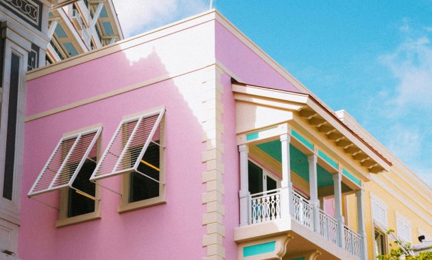 The most beautiful towns to visit in the Bahamas