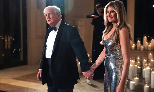 Trump and allies party down at Mar-a-Lago as polls plummet