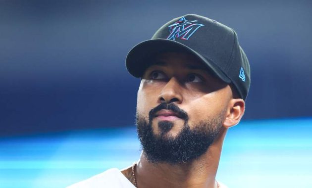 Giants’ Bold Trade for Alcantara Shakes NL Playoffs