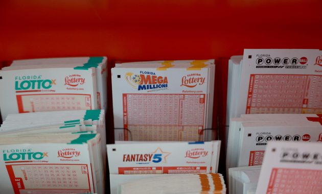 Mega Millions Jackpot Hits $458 Million, Feb. 27 Winning Numbers Revealed