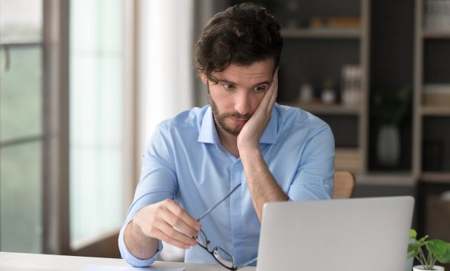 Aussies React to New Office Rule in Emails: ‘What a Joke’
