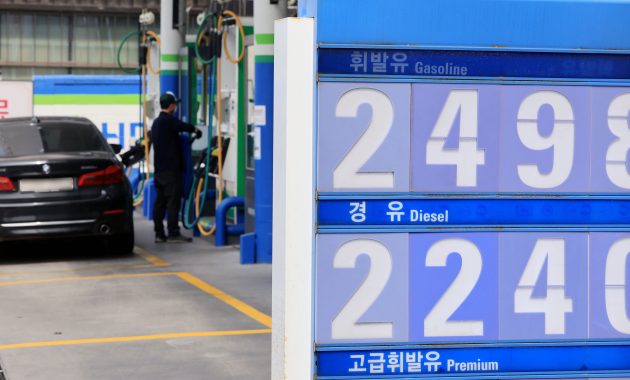 Government issues regional currency to cut costs by 70% during oil crisis