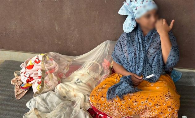 Flood-displaced mothers struggle for privacy and care