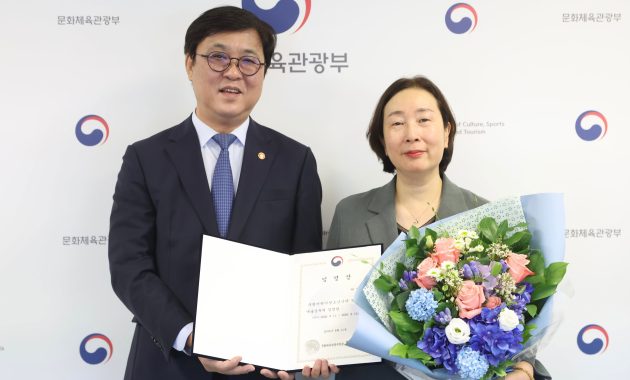 Artists protest National Theater for Young Audiences’ non-specialist appointment